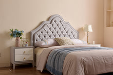 Load image into Gallery viewer, Curved headboard - Queen
