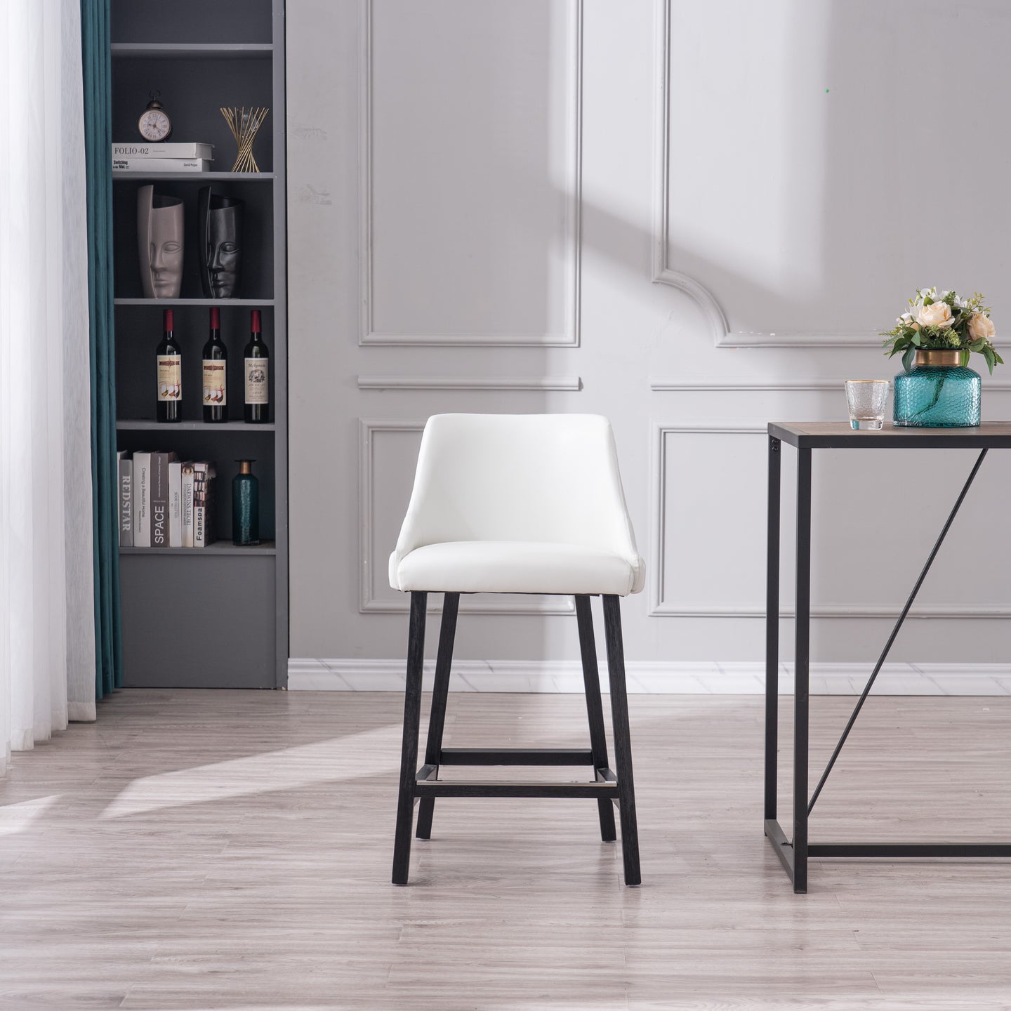 Shanghai counter stool