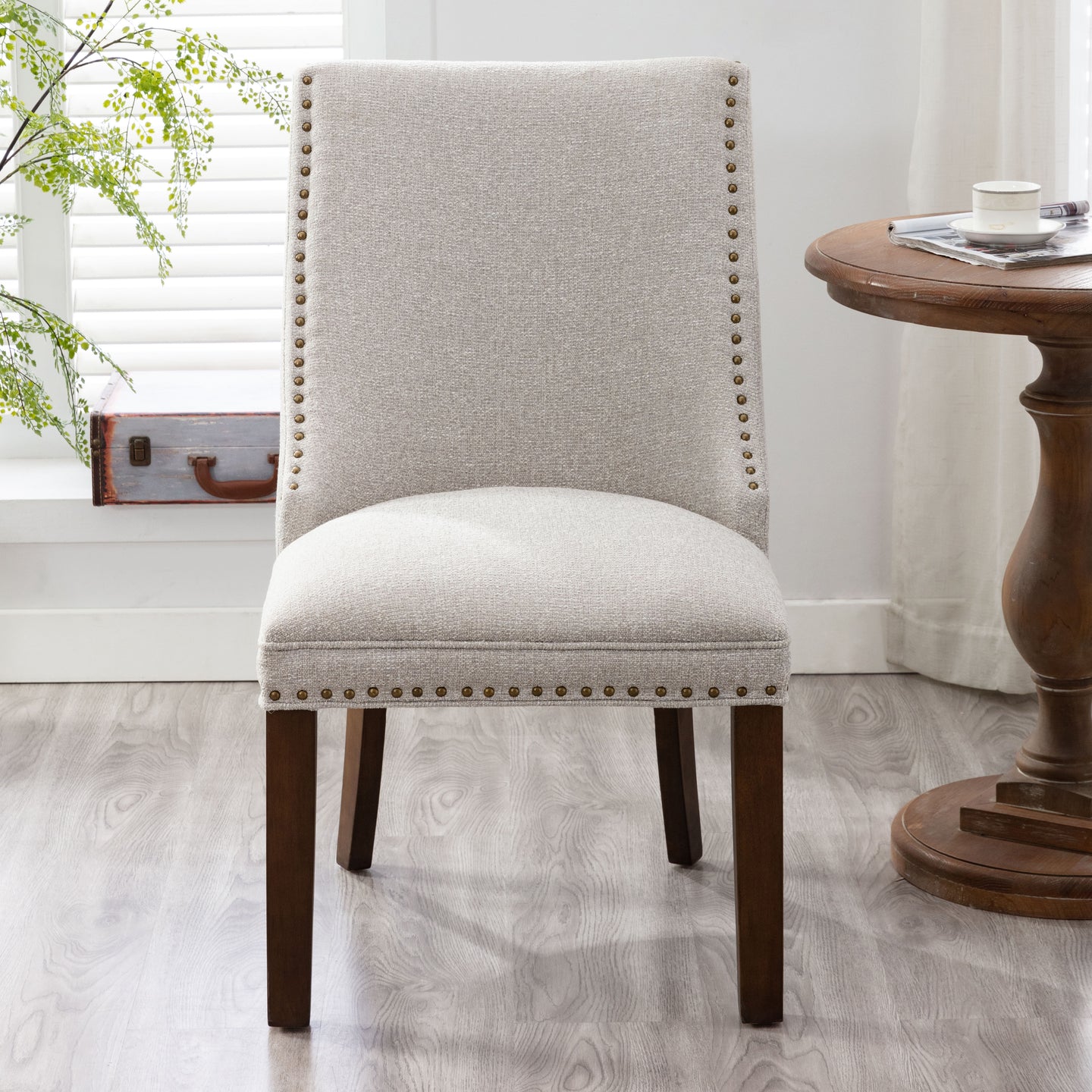 Elle dining chair