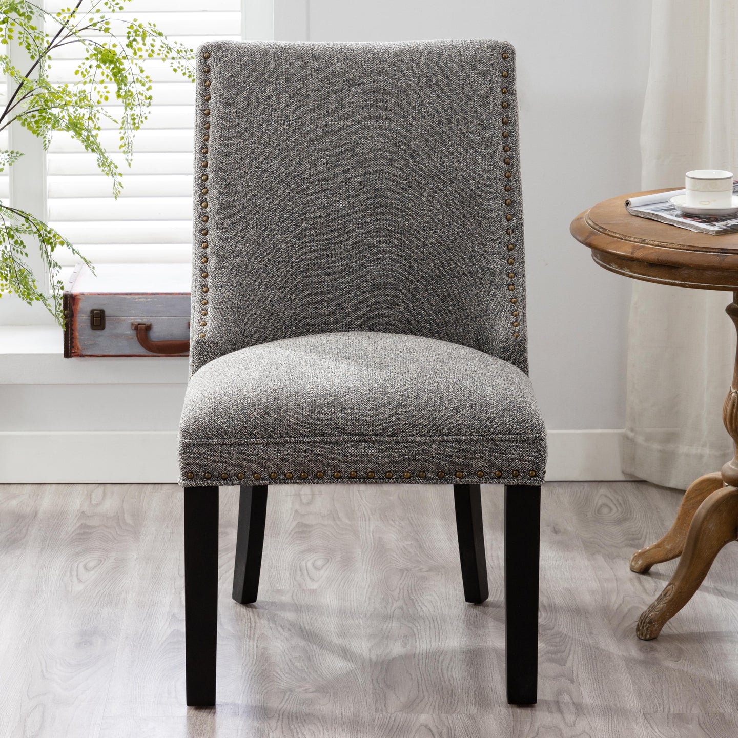 Elle dining chair