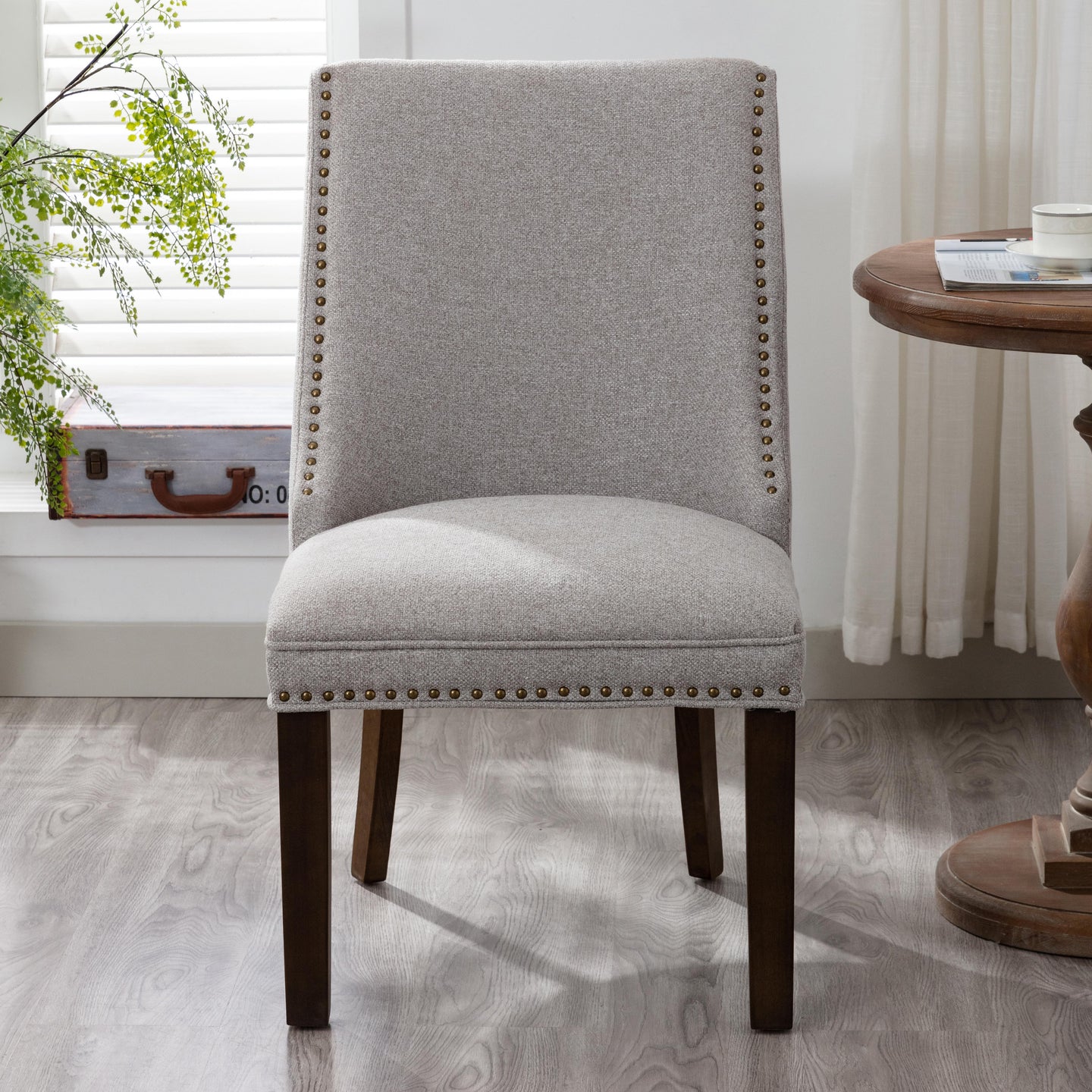 Elle dining chair