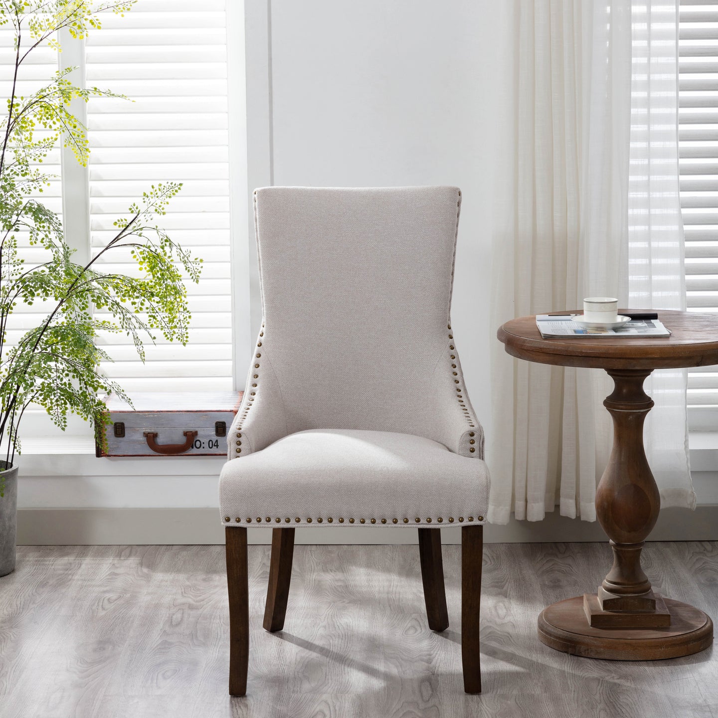 Madonna dining chair