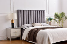 Load image into Gallery viewer, Channel headboard - Queen
